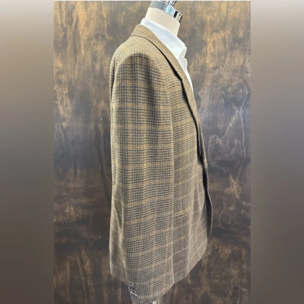 Belvest Made‎ in Italy Cashmere Houndstooth Check Sport Coat in Rust Size 48 L
